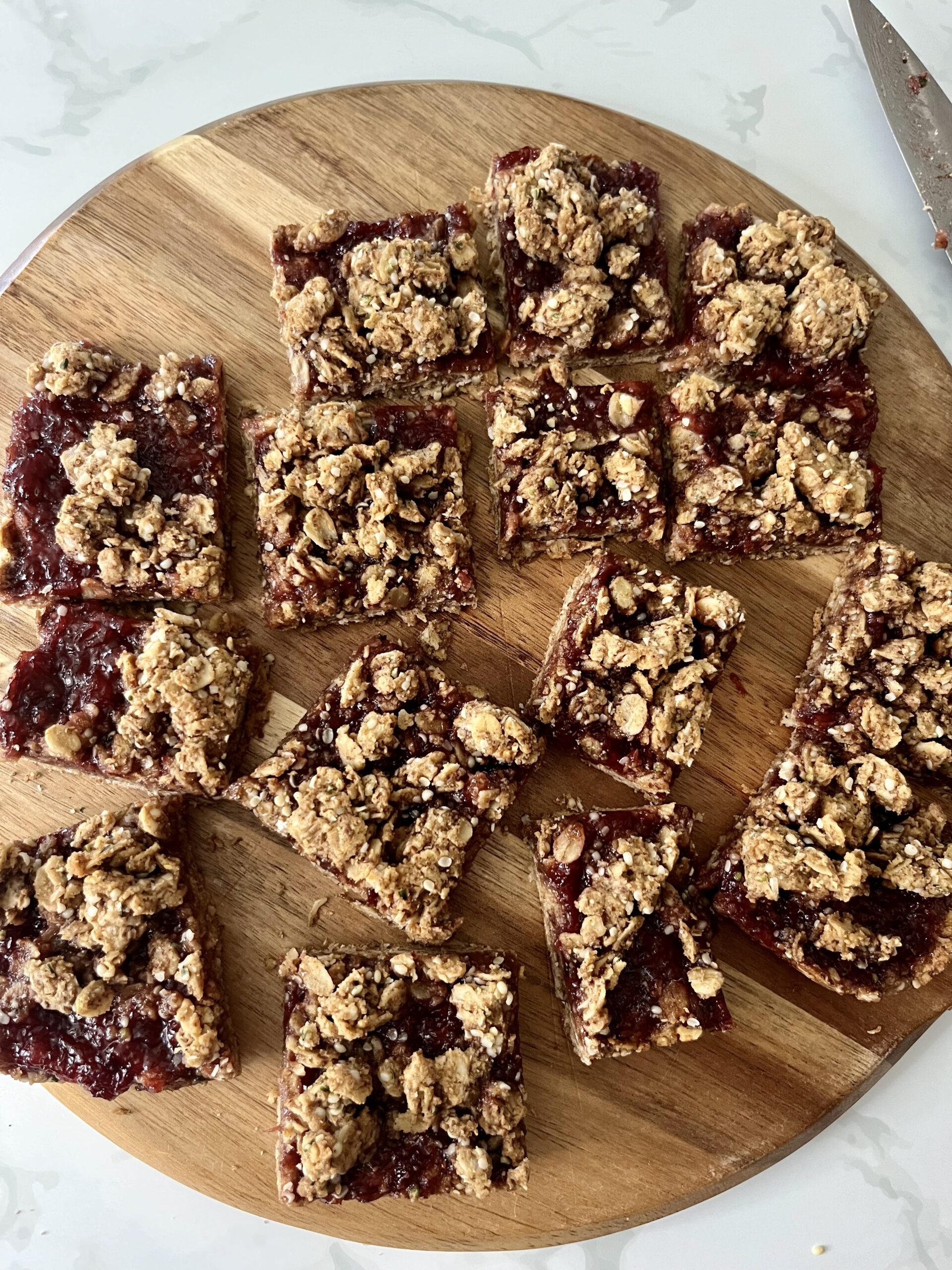 strawb granola bars